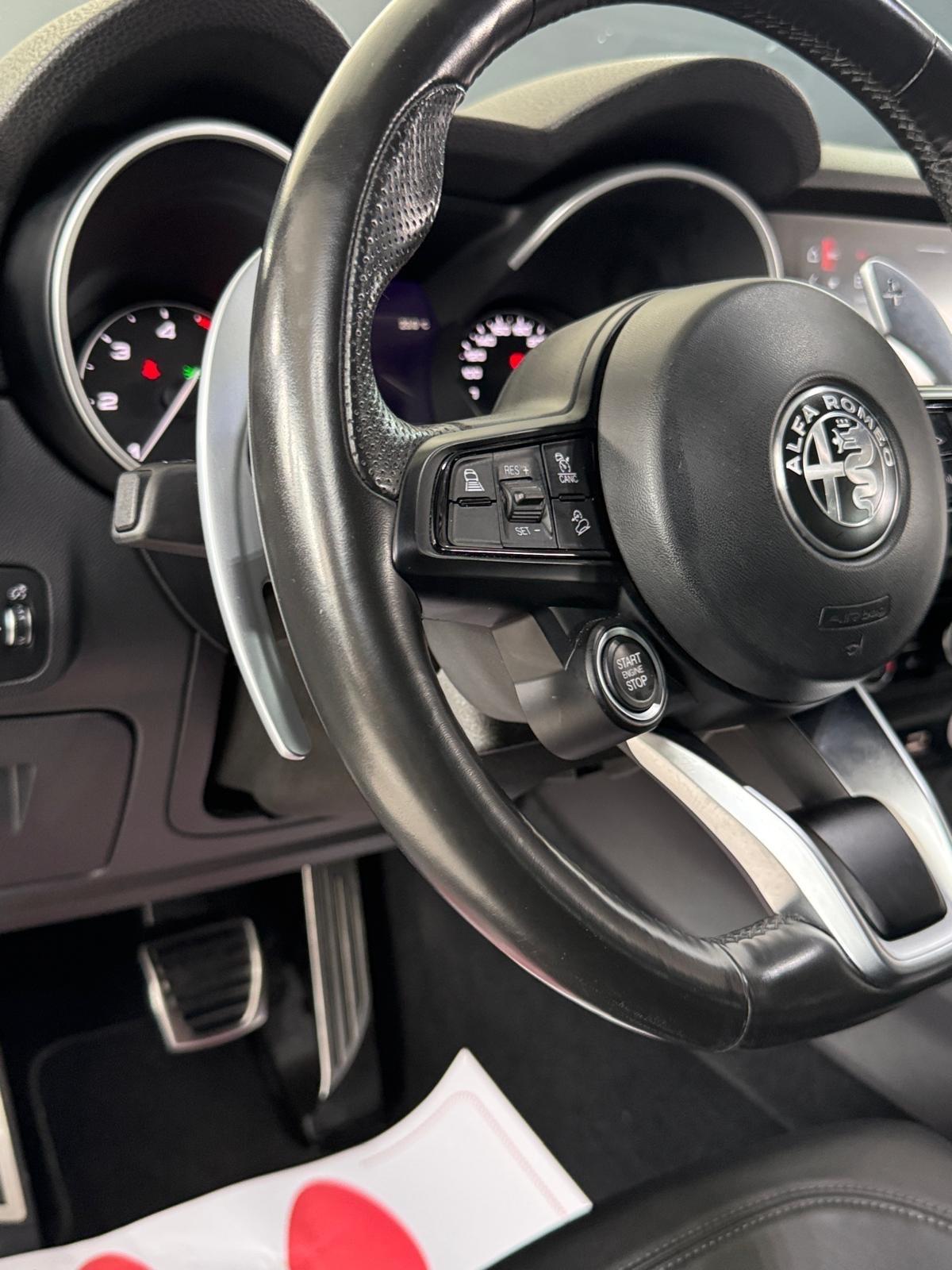 Alfa Romeo Stelvio 2.2 Turbodiesel 210 CV AT8 Q4 Veloce