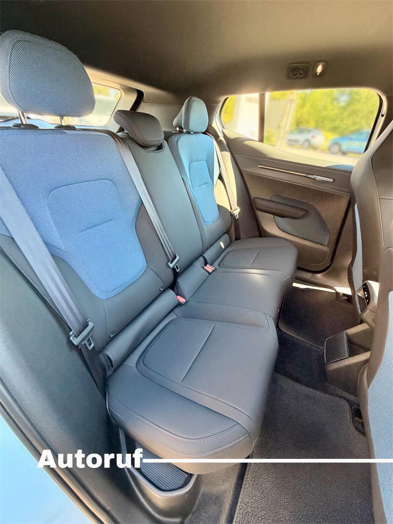 Volvo EX30 PLUS LONG RANGE ELECTRIC 475km