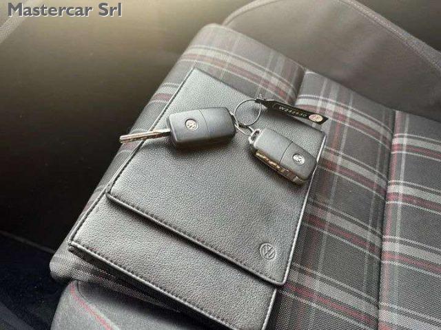 VOLKSWAGEN Golf GTI VI 3p 2.0 tsi dsg 211cv - EB504MY