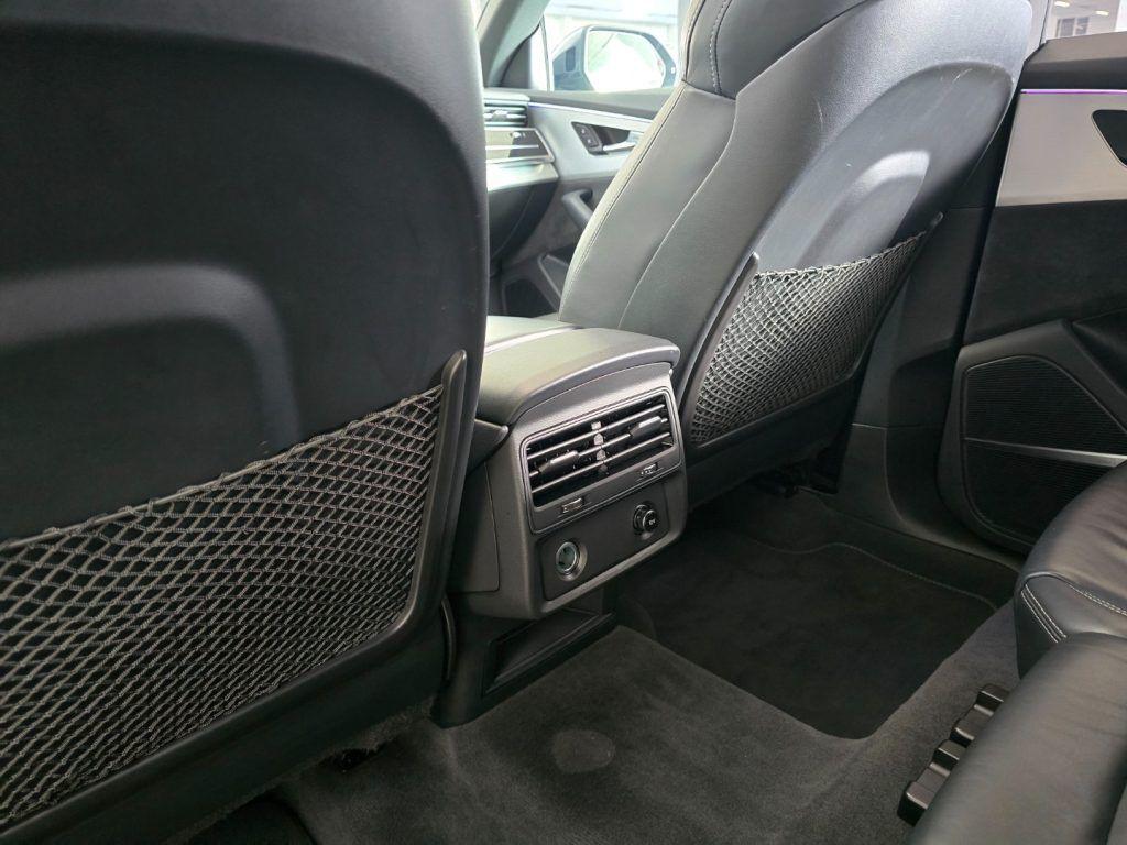 Audi Q8 50 TDI 286 CV quattro tiptronic Sport + Tetto