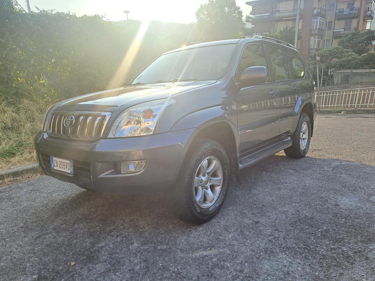 Toyota Land Cruiser 3.0 D-4D 16V cat 5 porte Sol
