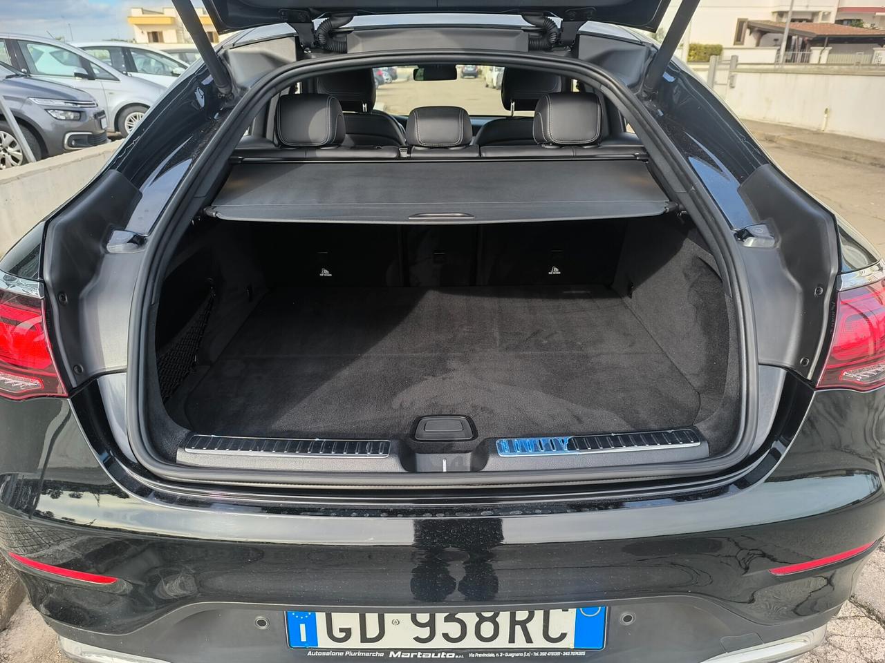 MERCEDES GLC 220 d 4MATIC COUPÉ PREMIUM AMG