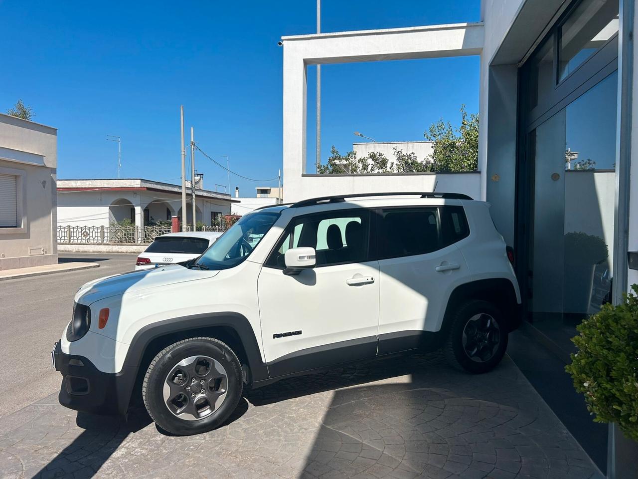 Jeep Renegade 1.6 MJ 120 LONGITUDE Km122.000-2015