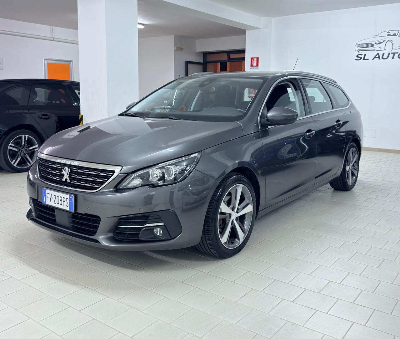 Peugeot 308 BlueHDi 120 S&S EAT6 SW Allure