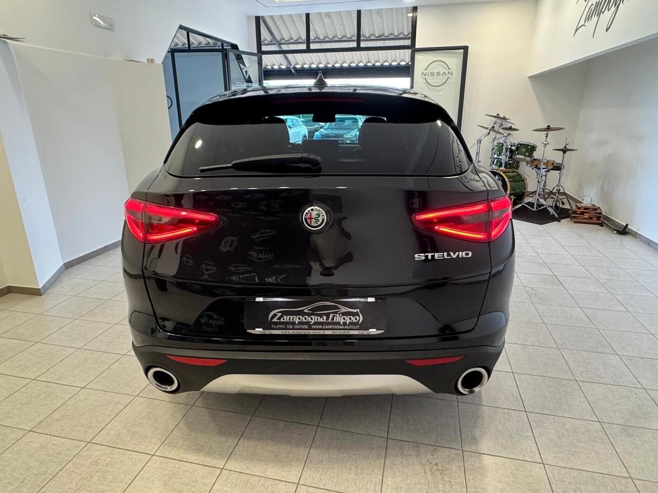 Alfa Romeo Stelvio 2.2 Q4 180cv iva esposta