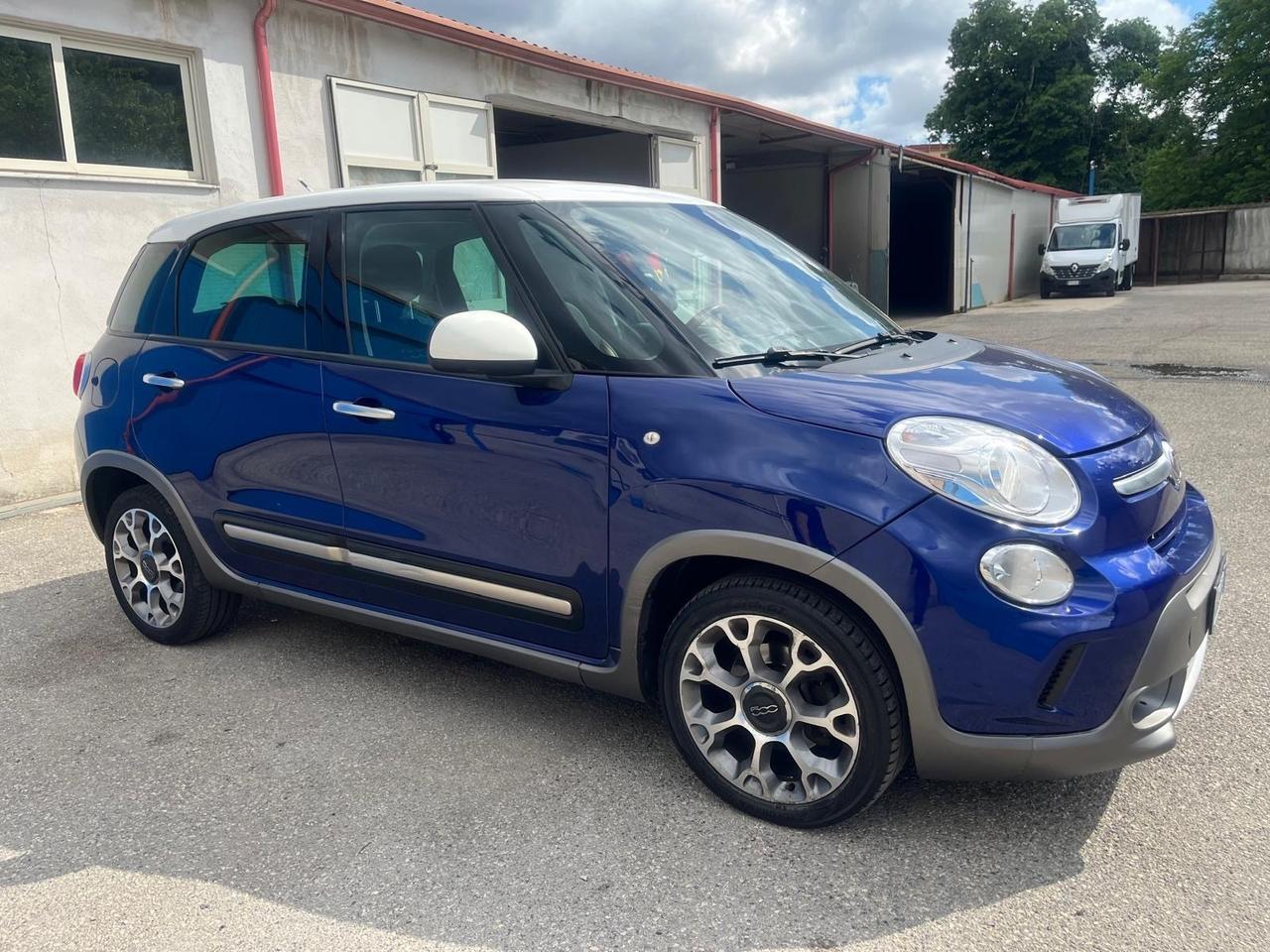 Fiat 500L trekking 1.6 mjt/105cv-full-2015
