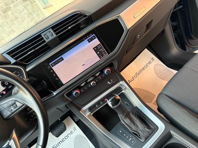 AUDI Q3 35 TDI 150 CV S tronic Business FARI LED
