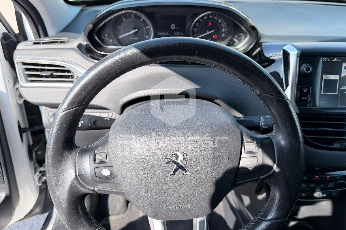 PEUGEOT 2008 1° serie 1.6 e-HDi 115 CV Stop&Start Féline