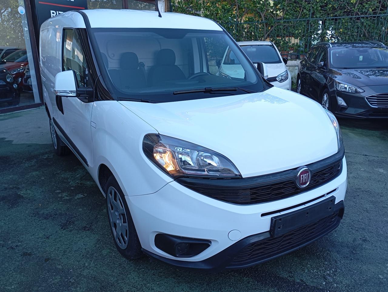 Fiat Doblo Cargo 1.6 Multijet 105CV Lounge 3 Posti
