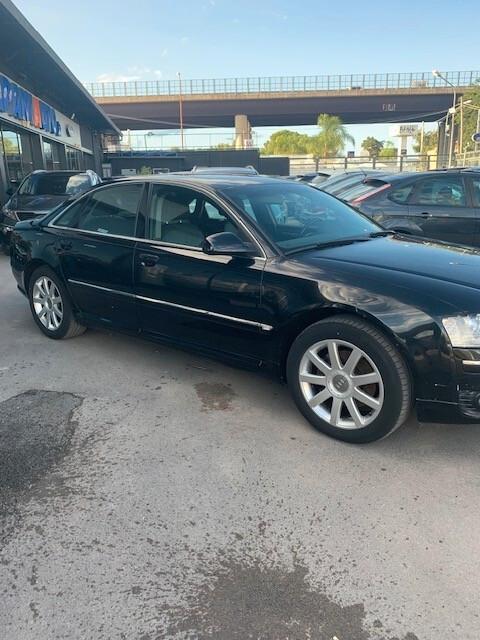 Audi A8 3.0 V6 TDI F.AP. quattro tiptronic