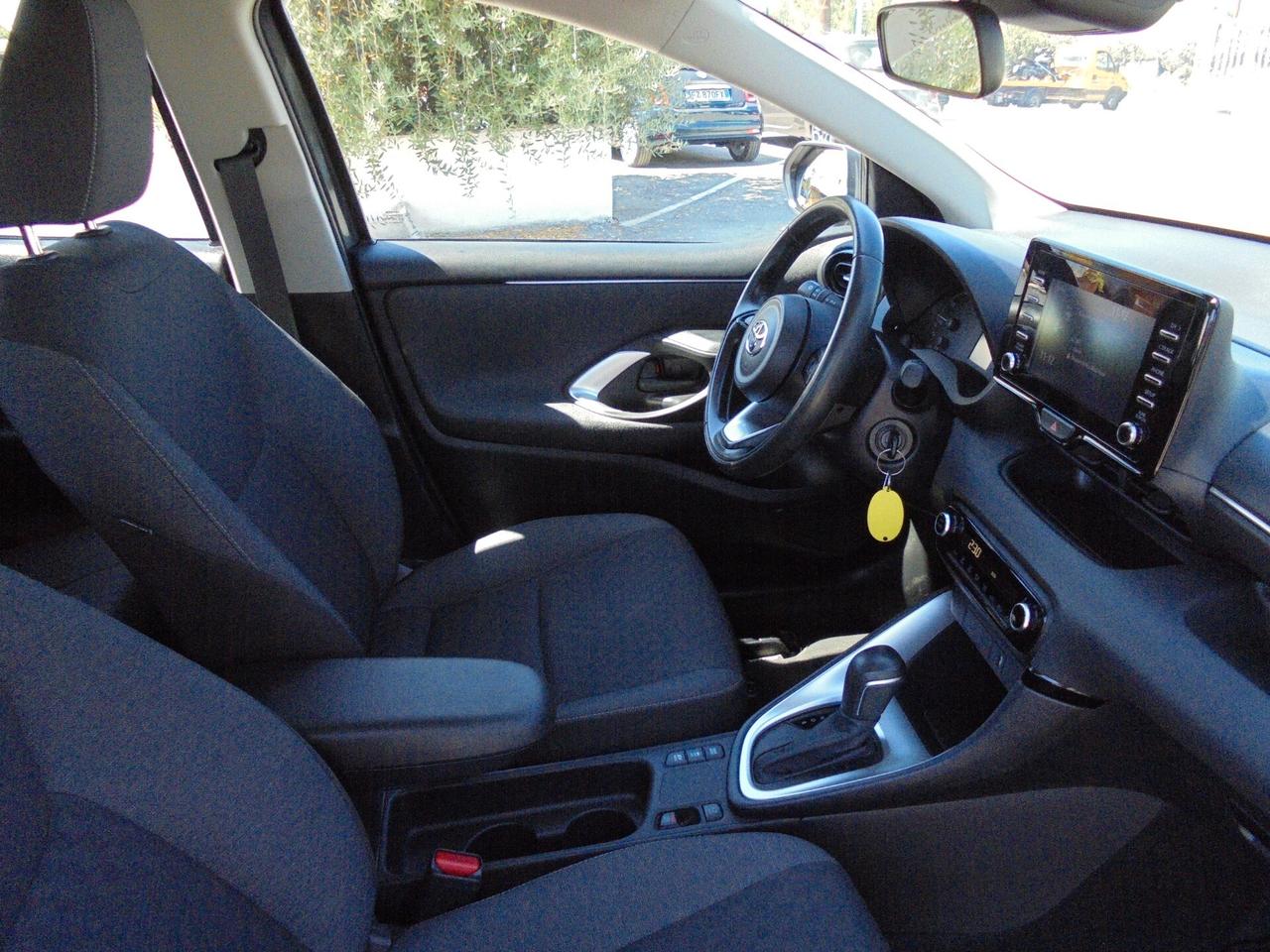 Toyota Yaris 1.5 Hybrid 5 porte Business