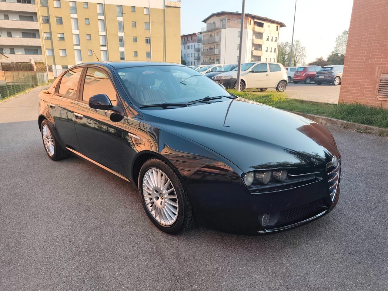 Alfa Romeo 159 1.9 JTDm 16V Exclusive Q-Tronic