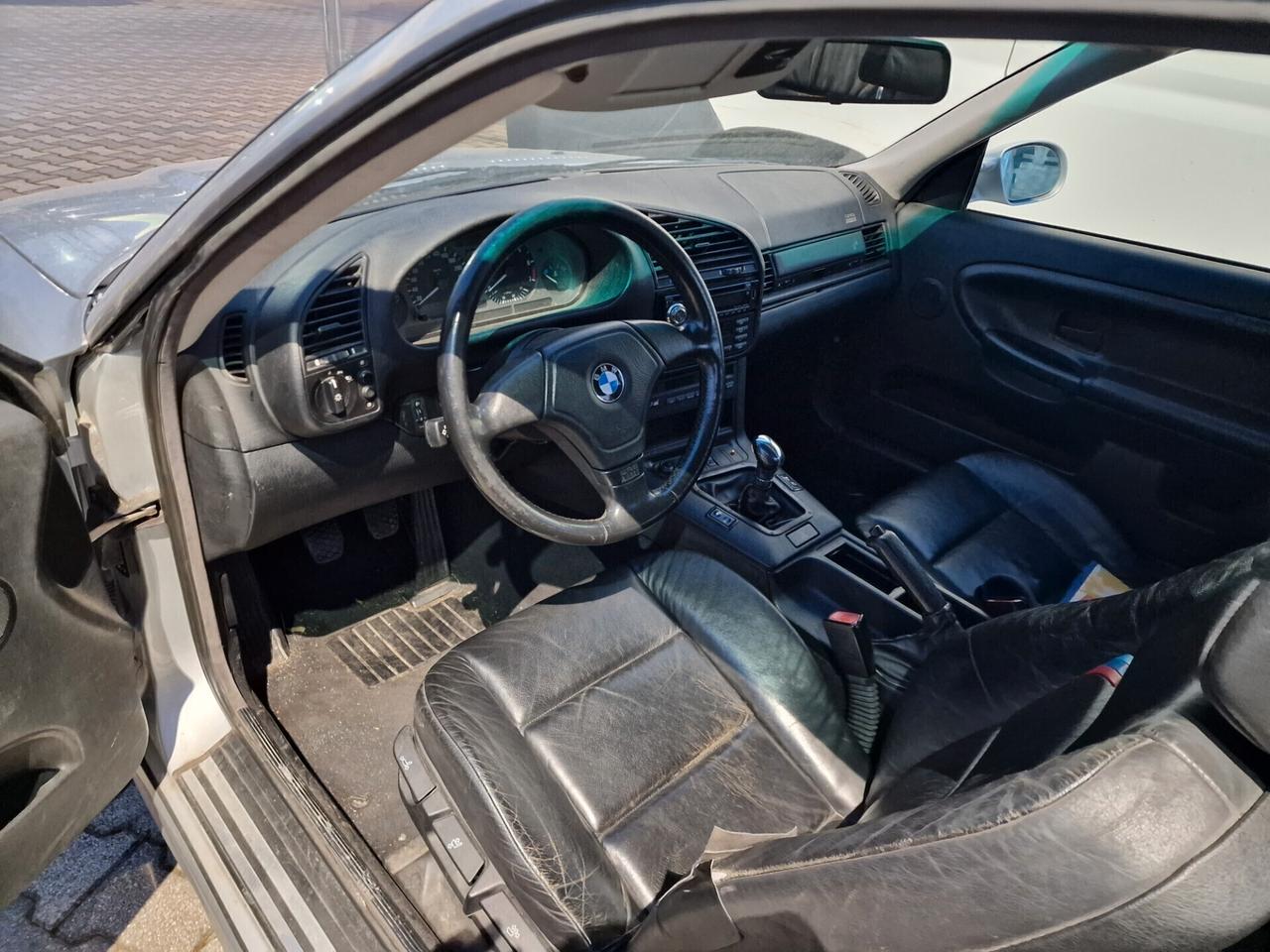 Bmw 320i Coupé swap 3.0 m54