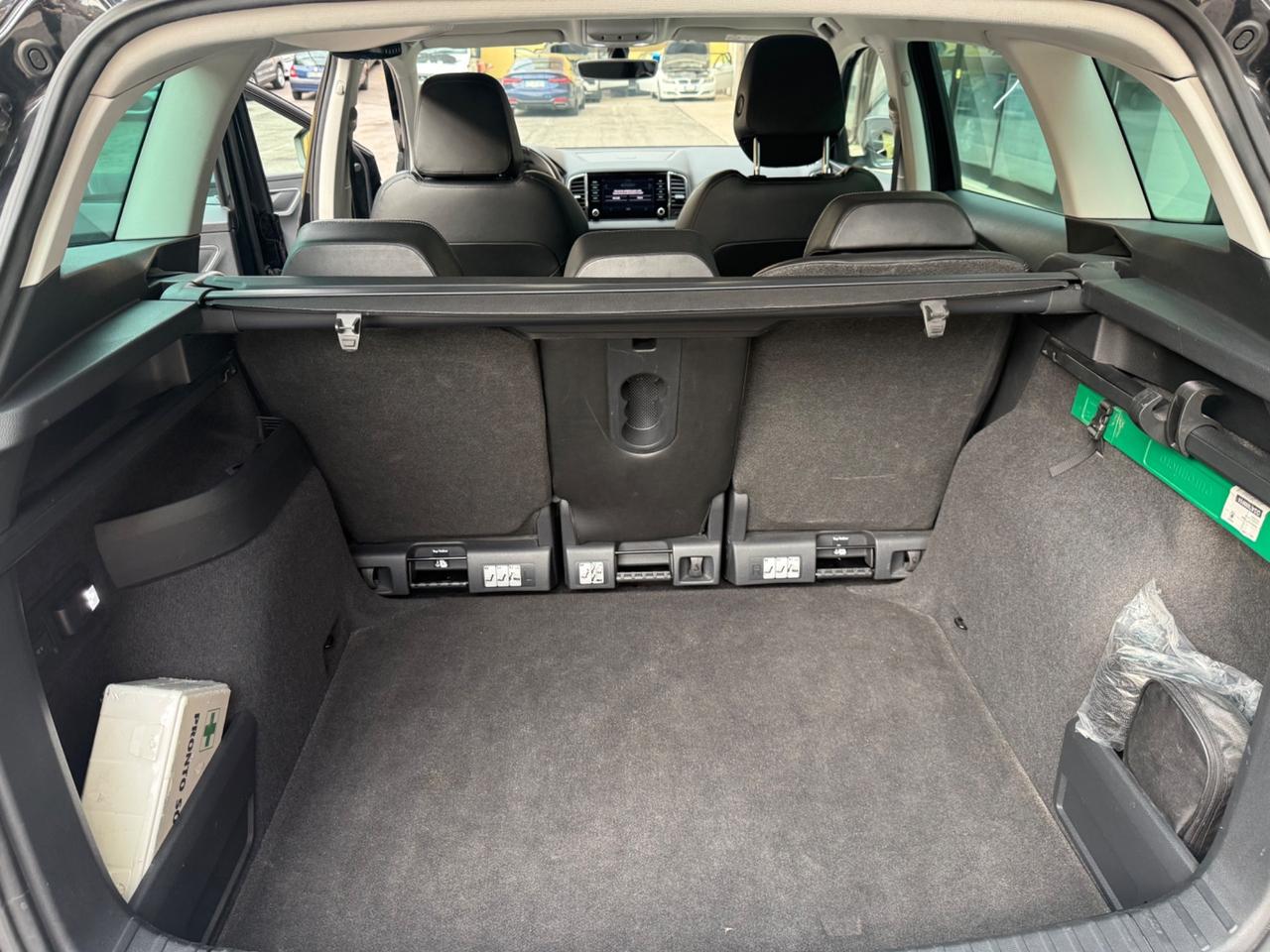 Skoda Karoq 1.6 TDI SCR DSG Style "UNICO PROPRIETARIO"