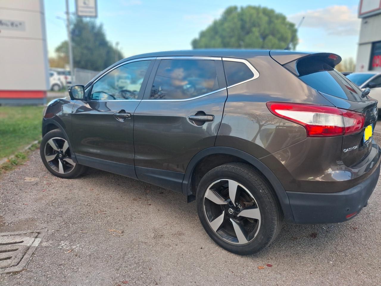 Nissan Qashqai 1.5 dCi 360