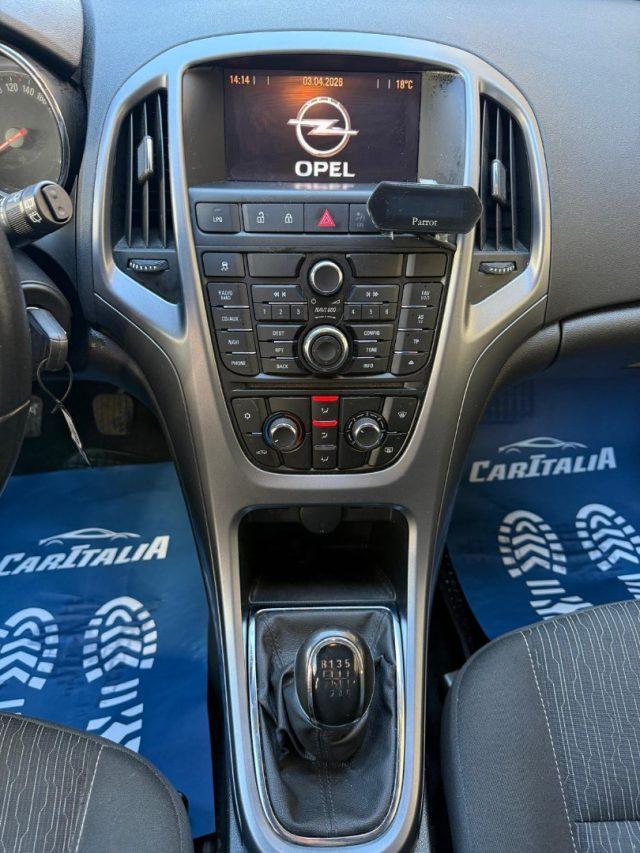 OPEL Astra 1.4 Turbo 140CV Sports Tourer GPL Tech Cosmo