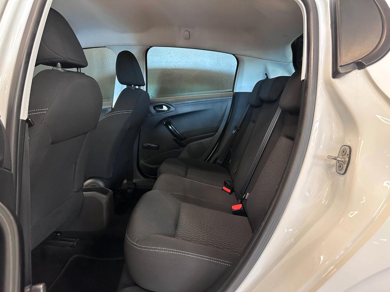 Peugeot 208 5 Porte 208 5p 1.6 bluehdi Active 75cv