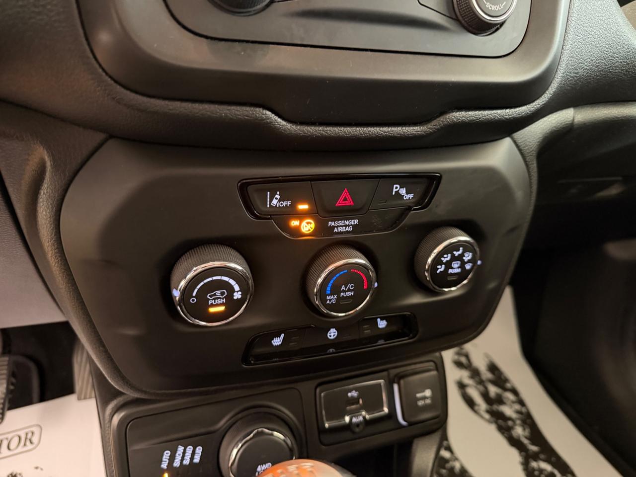 Jeep Renegade 4x4 - GANCIO TRAINO