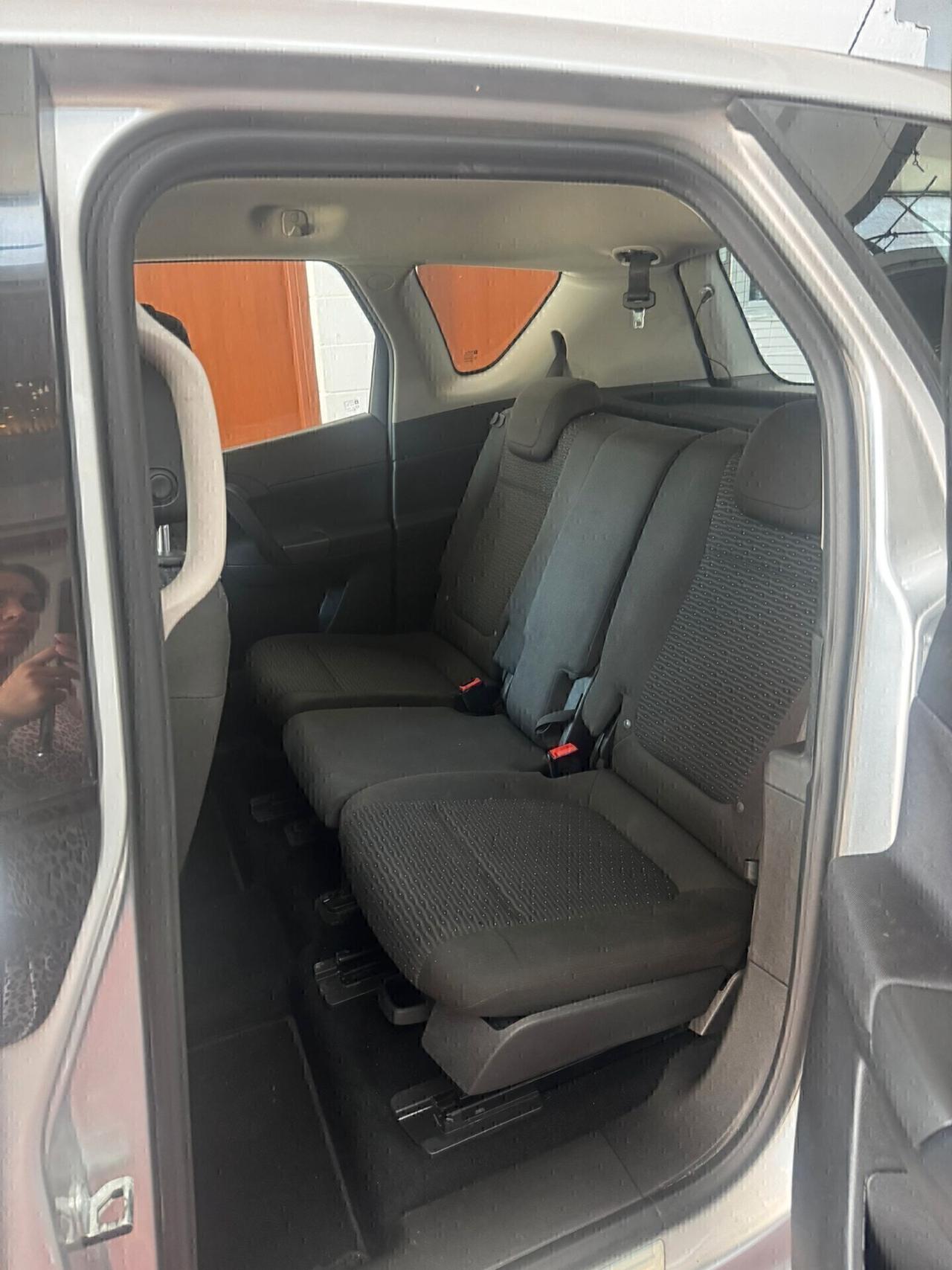 Opel Meriva 1.6 cdti STARTeSTOP COSMO NEOPAT e 6b può circolare dappertutto