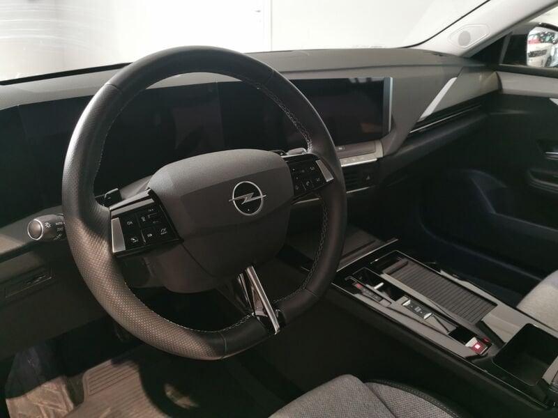 Opel Astra 1.5 Turbo 130cv Business Elegance AT8