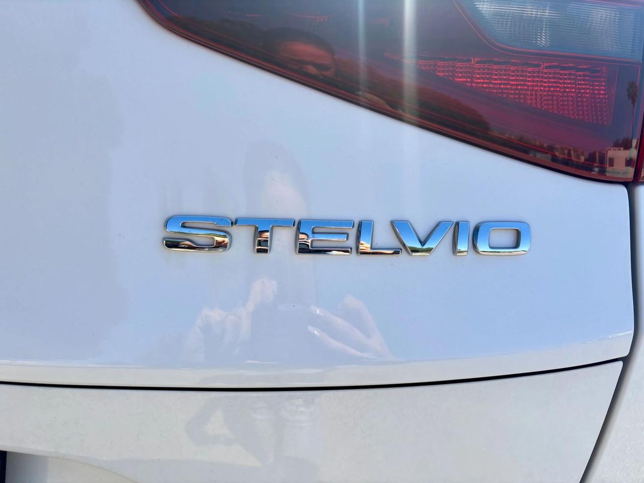 Alfa Romeo Stelvio 2.2 Executive 210 CV #11480