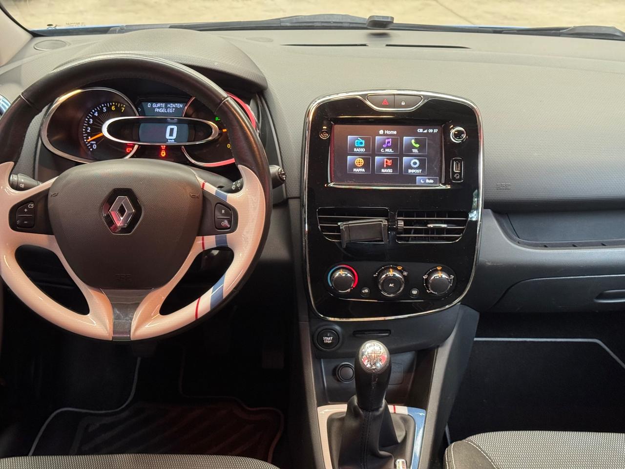 Renault Clio 1.2 75CV 5 porte Wave