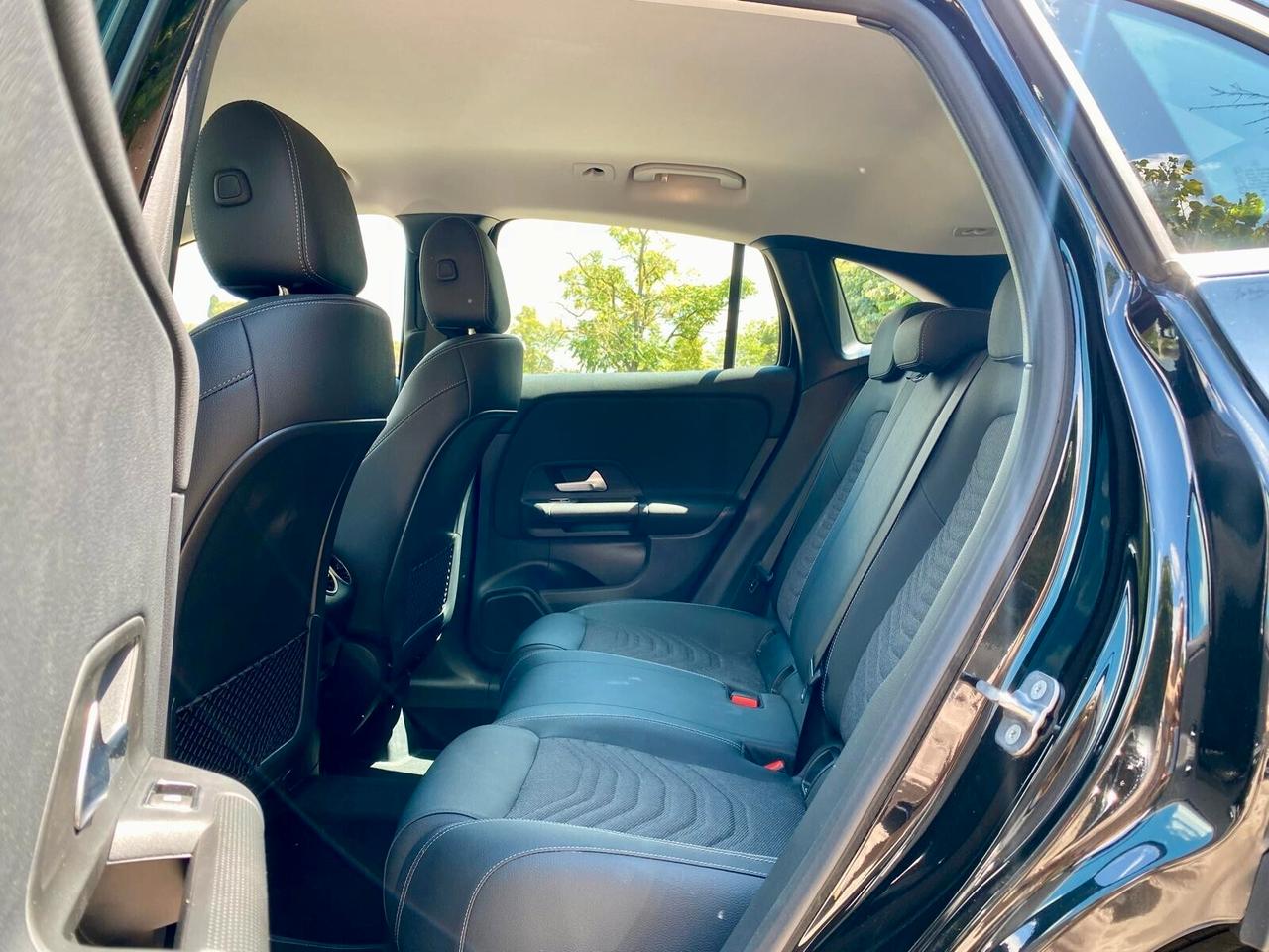 Mercedes-benz GLA 200 D PREZZO REALE -GARANZIA