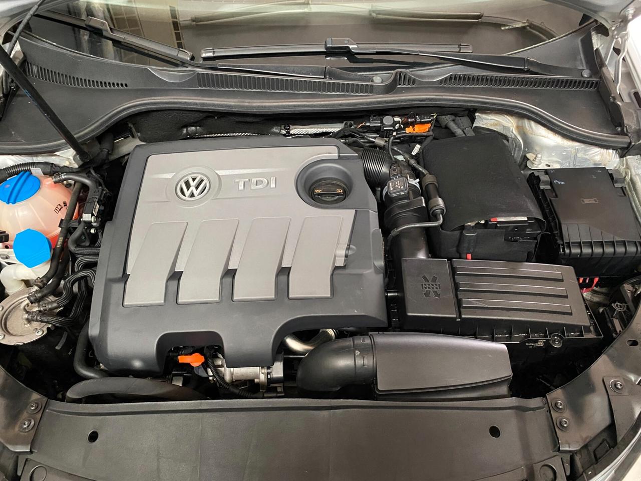 Volkswagen Golf 1.6 TDI 5p. Highline BlueMotion Technology