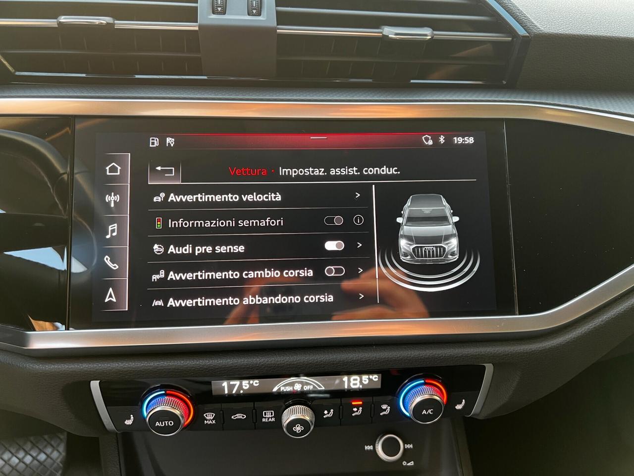 Audi Q3 35 TDI S tronic Advanced-2019- LED- NAVI