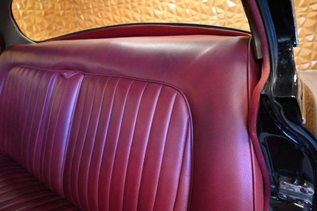 DAIMLER Sovereign 2.5 V8 AUTO GUIDA A DESTRA PERFETTA ITALIANA NUOVA