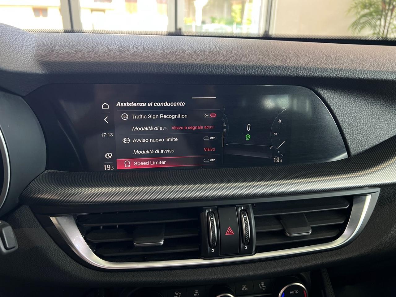 ALFA ROMEO Stelvio 2023 2.2 t Veloce Q4 210cv auto