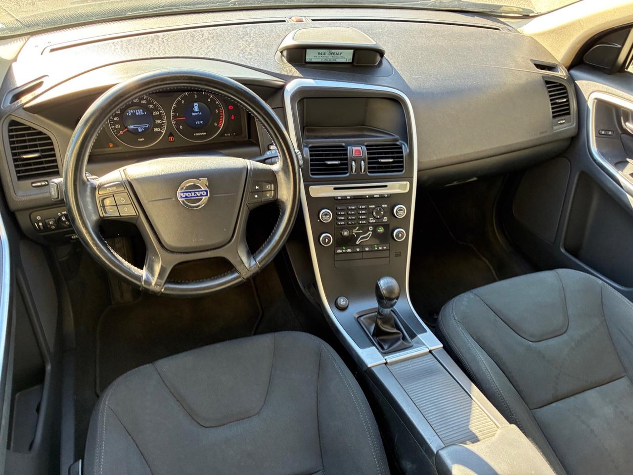 Volvo XC 60 2.4 D 175 cv Momentum