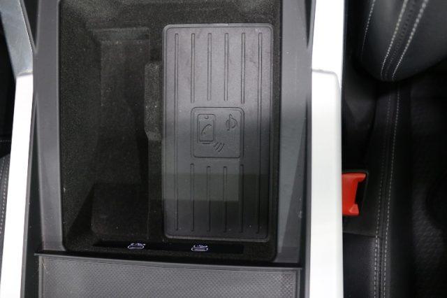 AUDI Q8 55 TFSI quattro tiptronic Sport