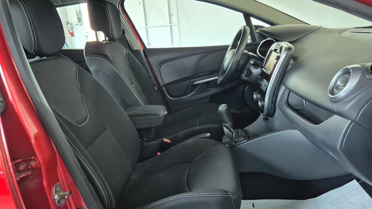 Renault Clio 0.9 TCe 90CV 5 porte Costume National (NEOPATENTATI)