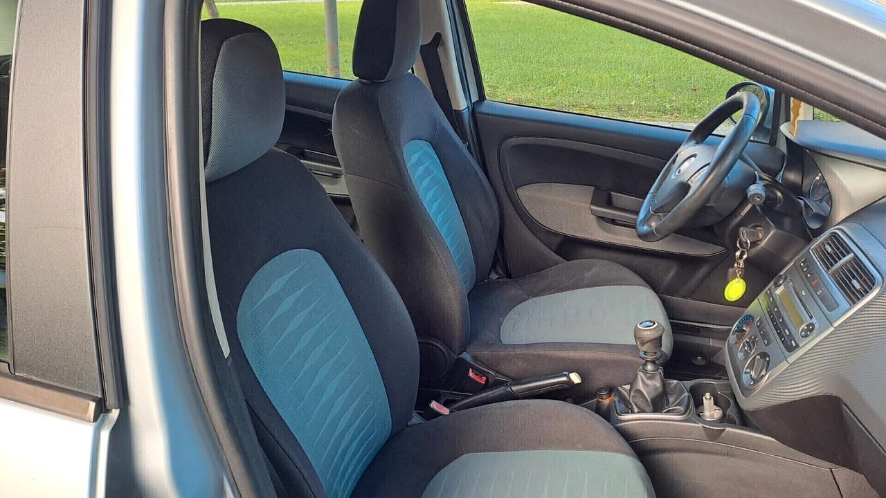 Fiat Grande Punto 1.4 GPL 5 porte OK NEOPATENTATI
