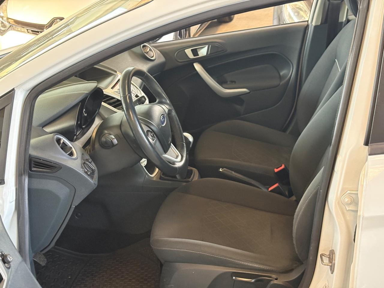 Ford Fiesta 1.2 82 CV 5 porte Titanium