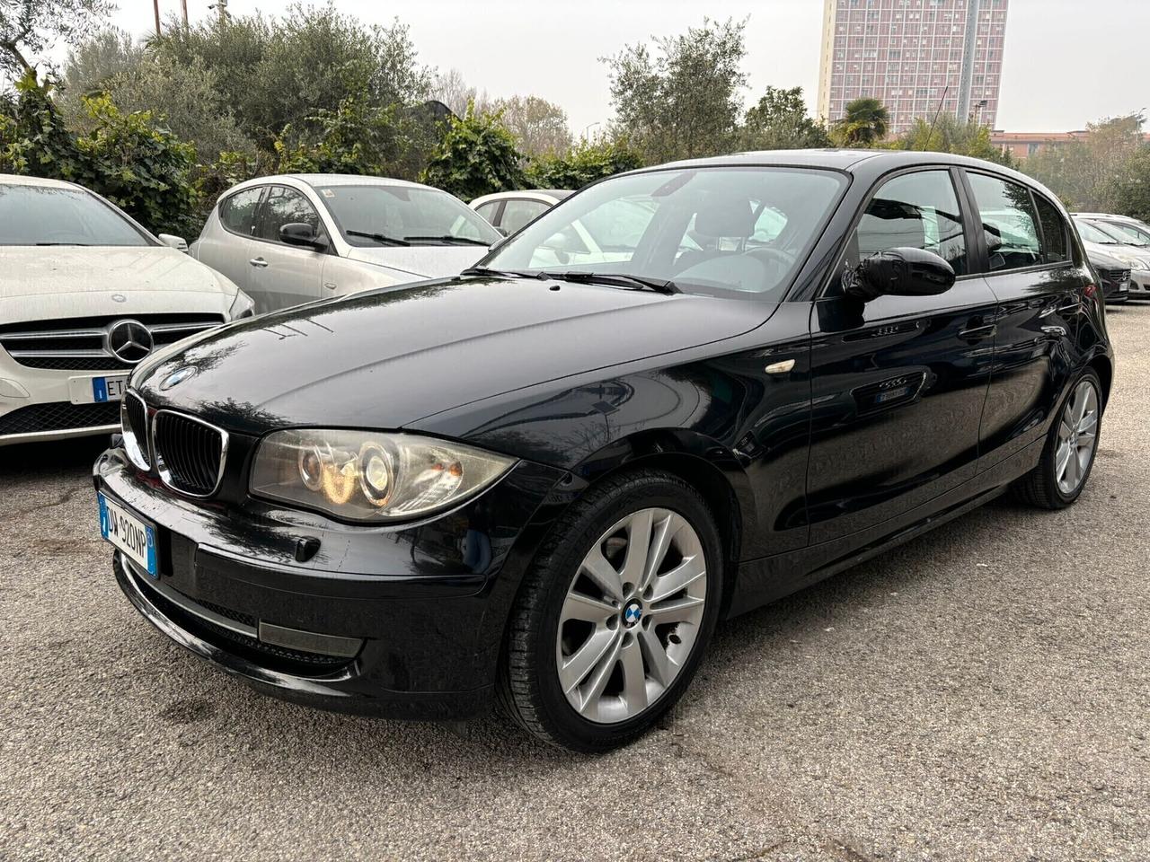 Bmw 118 d cat 5 porte Automatica ok Neopatentati