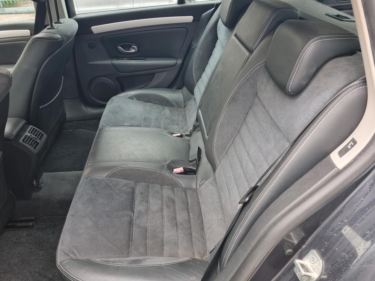 Renault Laguna 2.0 dCi 150CV SporTour Techno Nav