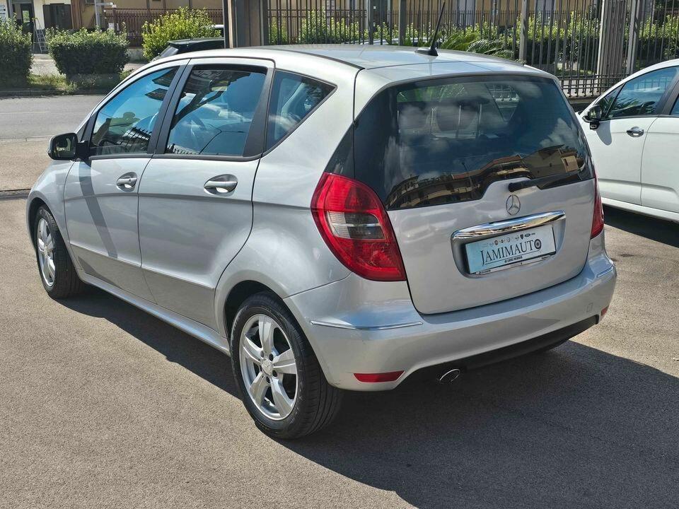 Mercedes-benz A 160 A 160 CDI BlueEFFICIENCY Elegance