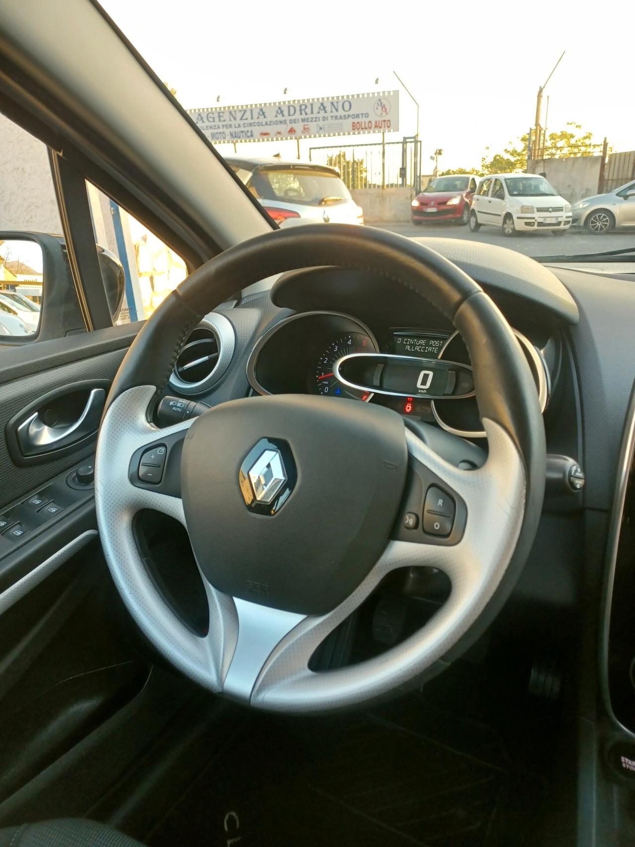 Renault Clio 1.5 DCI LED NAVI CAMERA 2016