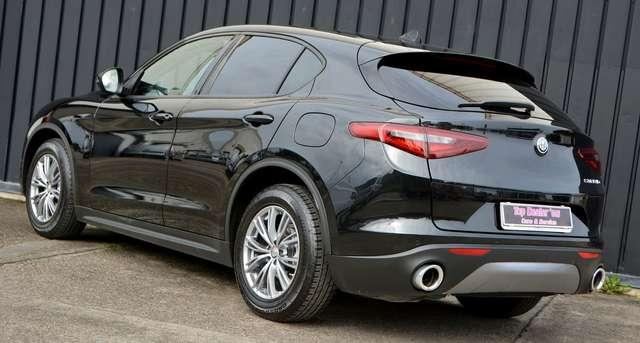Alfa Romeo Stelvio 2.2 t Business rwd 160cv auto
