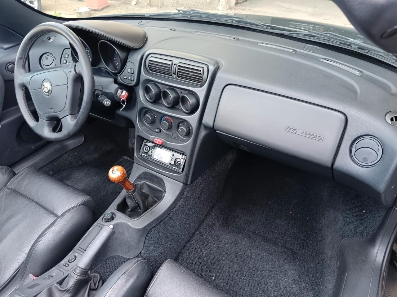 Alfa Romeo GTV Spider 2.0i 16V Twin Spark cat