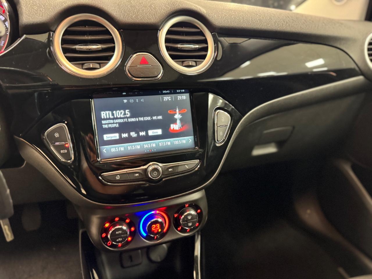Opel Adam Rocks 1.4 87 CV Air
