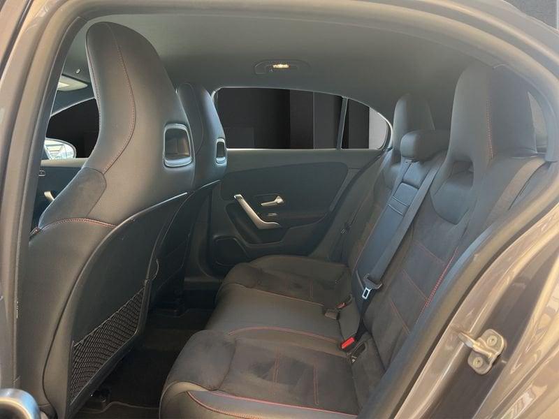 Mercedes-Benz Classe A A 180 d AMG Line Advanced Plus