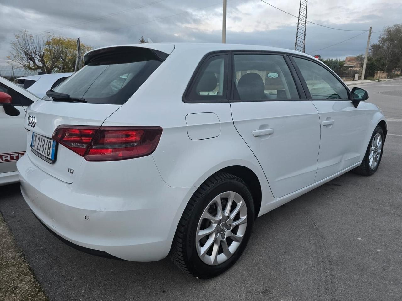 Audi A3 1.6 TDI clean diesel Ambition