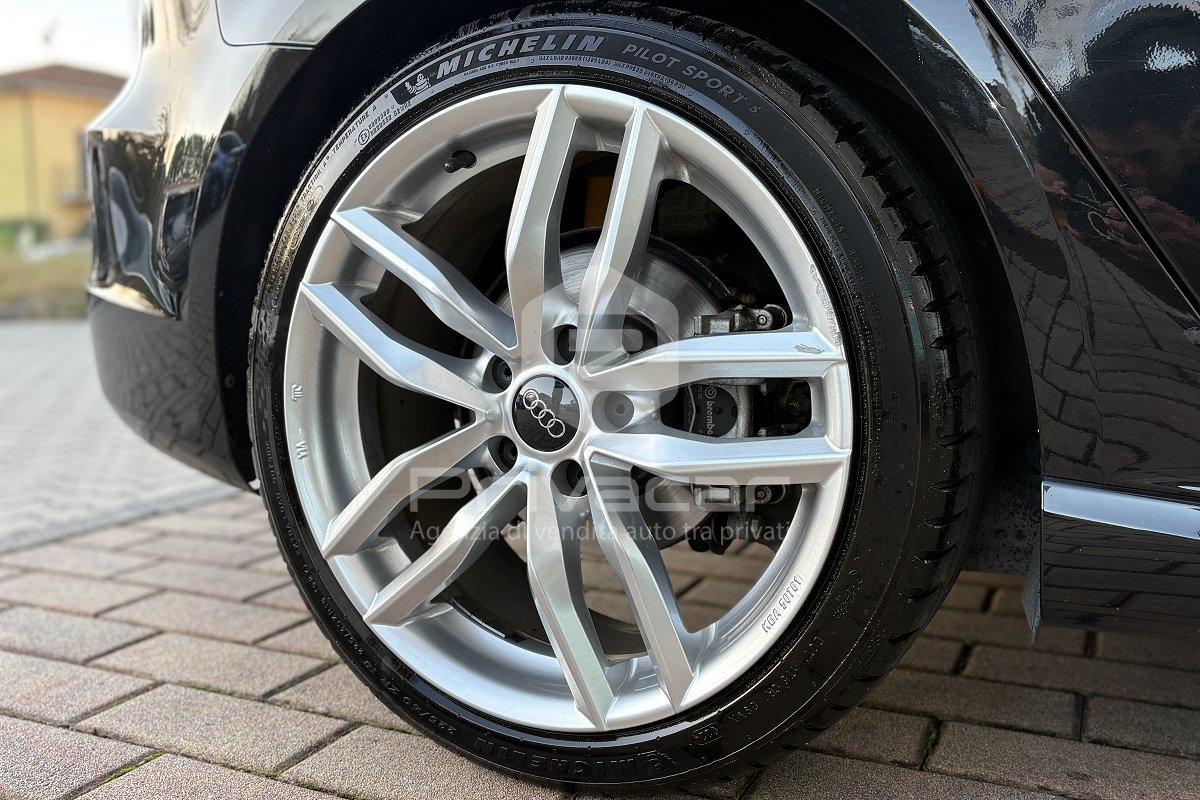 AUDI A3 SPB 2.0 TDI 184 CV clean diesel quattro S tronic Ambition