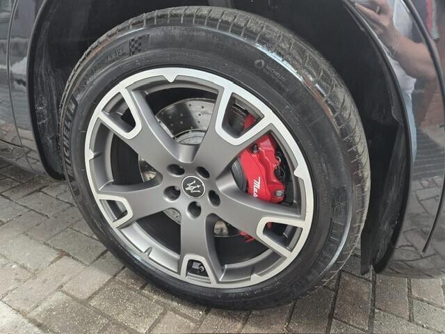 Maserati Levante V6 350 CV Q4 Gransport