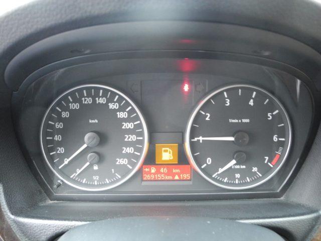 BMW 320 i Touring - PELLE - TETTO APRIBILE - LEGGERE NOTE