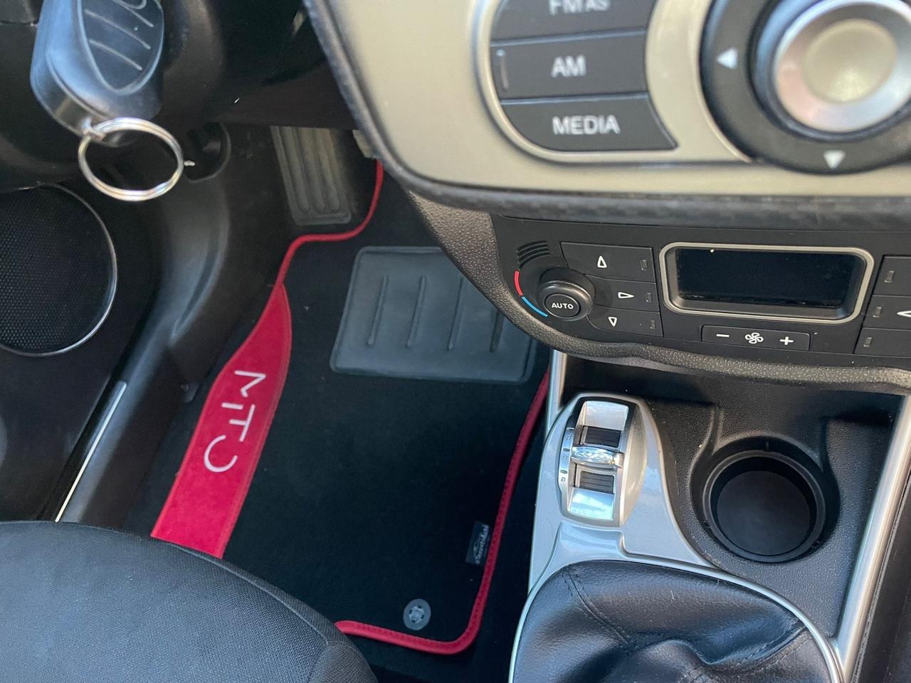 Alfa Romeo MiTo 1.4 T 135 CV M.air S&S SBK