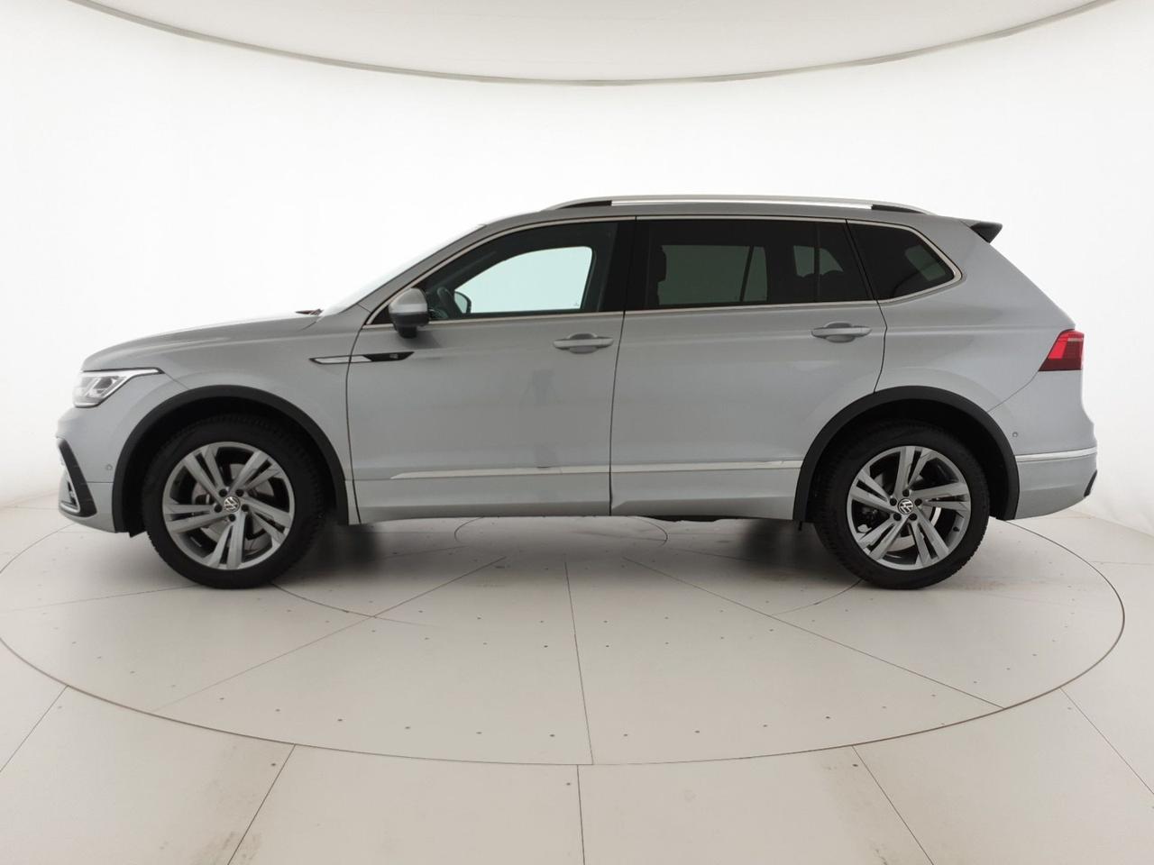 Volkswagen Tiguan allspace 2.0 tdi r-line 4motion 150cv dsg